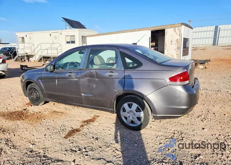 2010 Ford Focus S z USA, uszkodzony, nr VIN 1FAHP3EN0AW279412